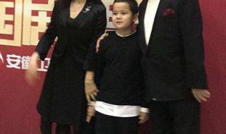 夜幕下的哈尔滨王刚 夜幕下的哈尔滨王刚